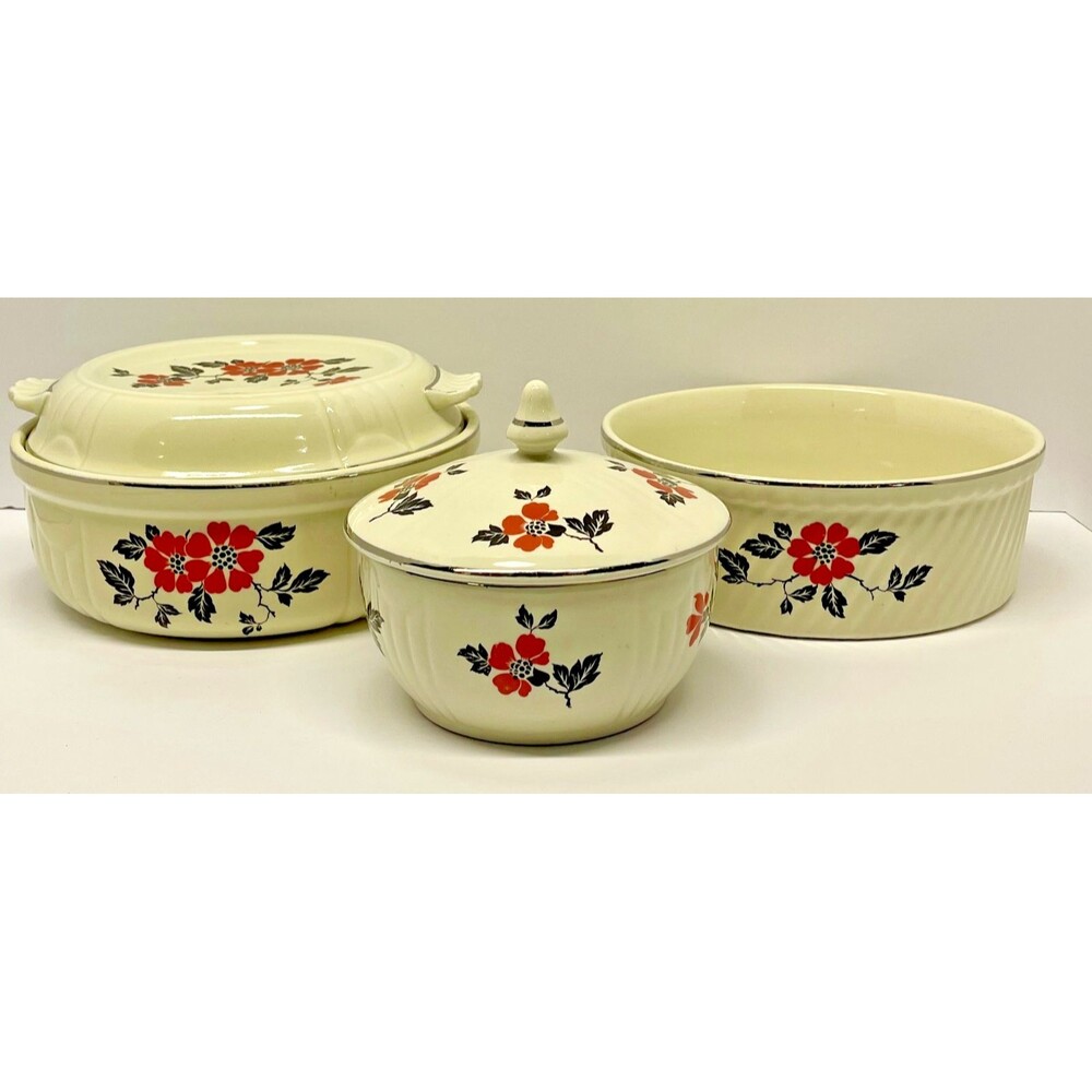 Hall’s Superior Red Poppy 3‑Pc Set–8"Covered Casserole, 7.5"Bowl, 5"Covered Bowl